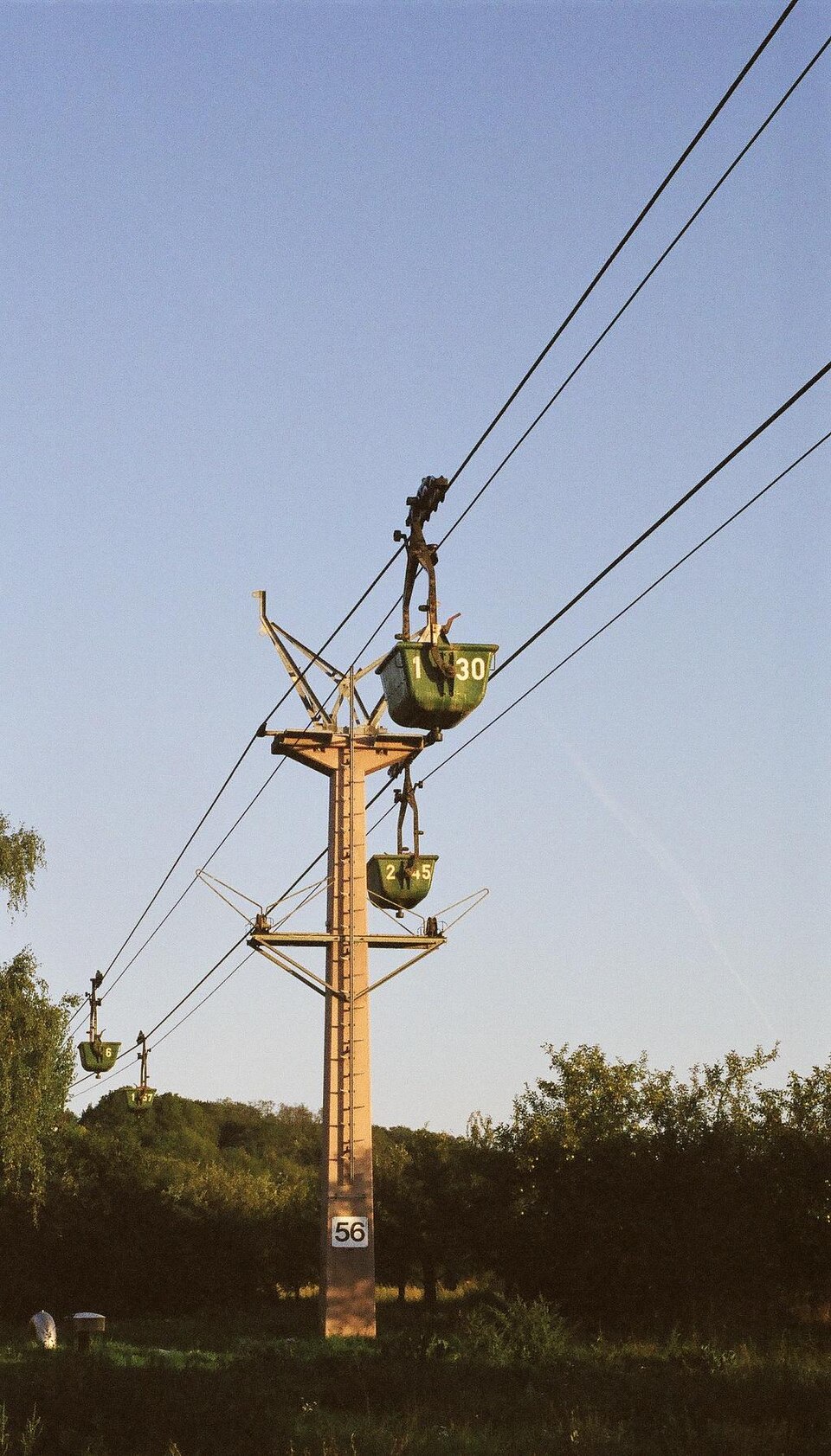 Ropeway conveyor