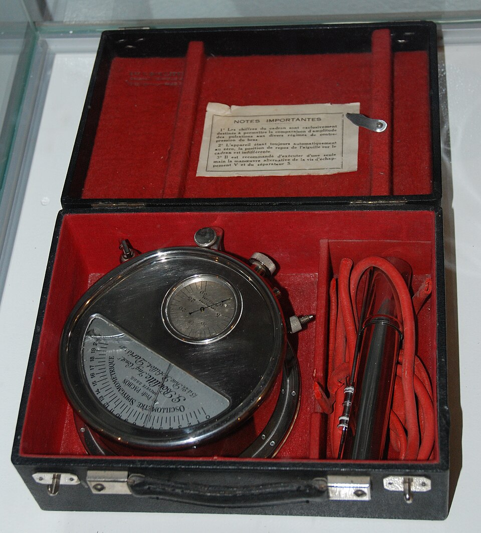 Sphygmomanometer