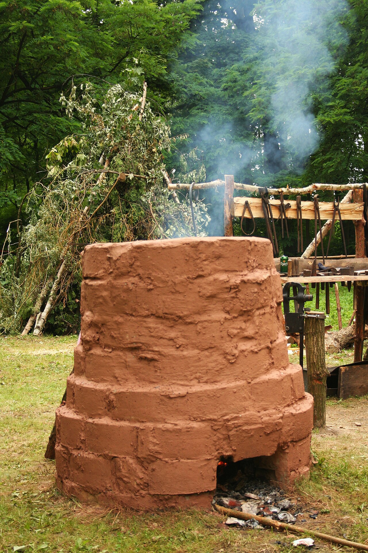 Bloomery furnace