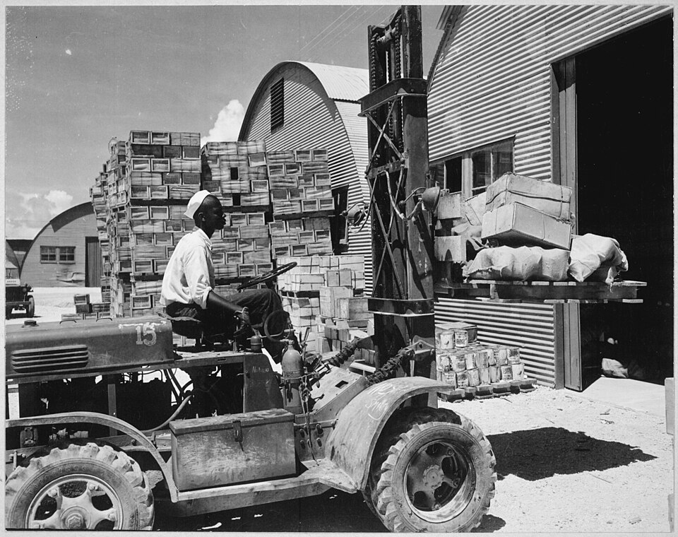 Forklift