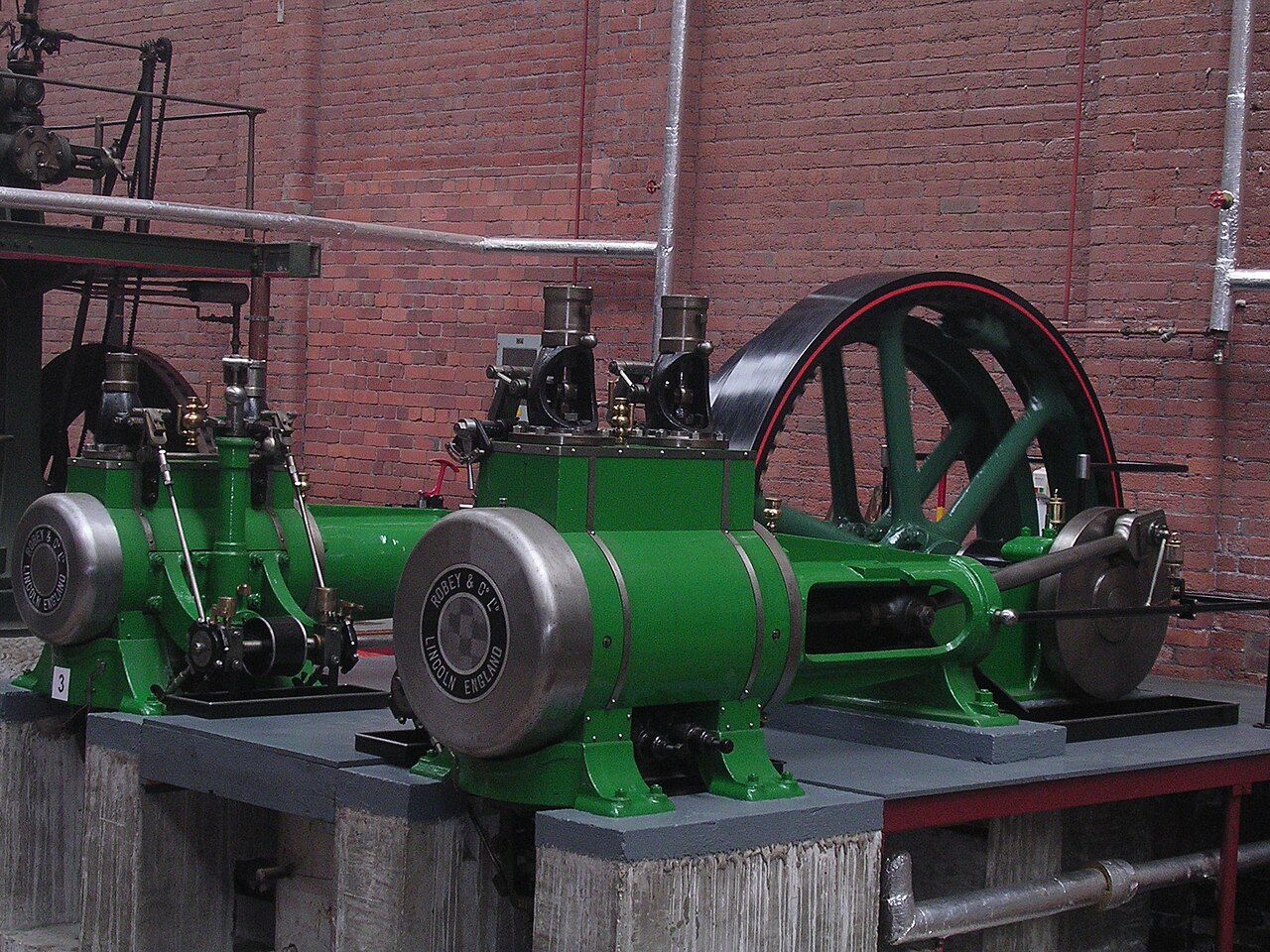 Compound steam engine
