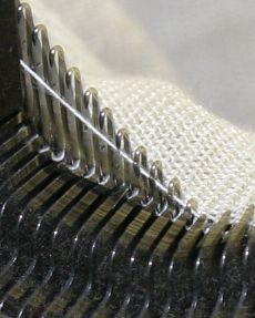 Knitting machine
