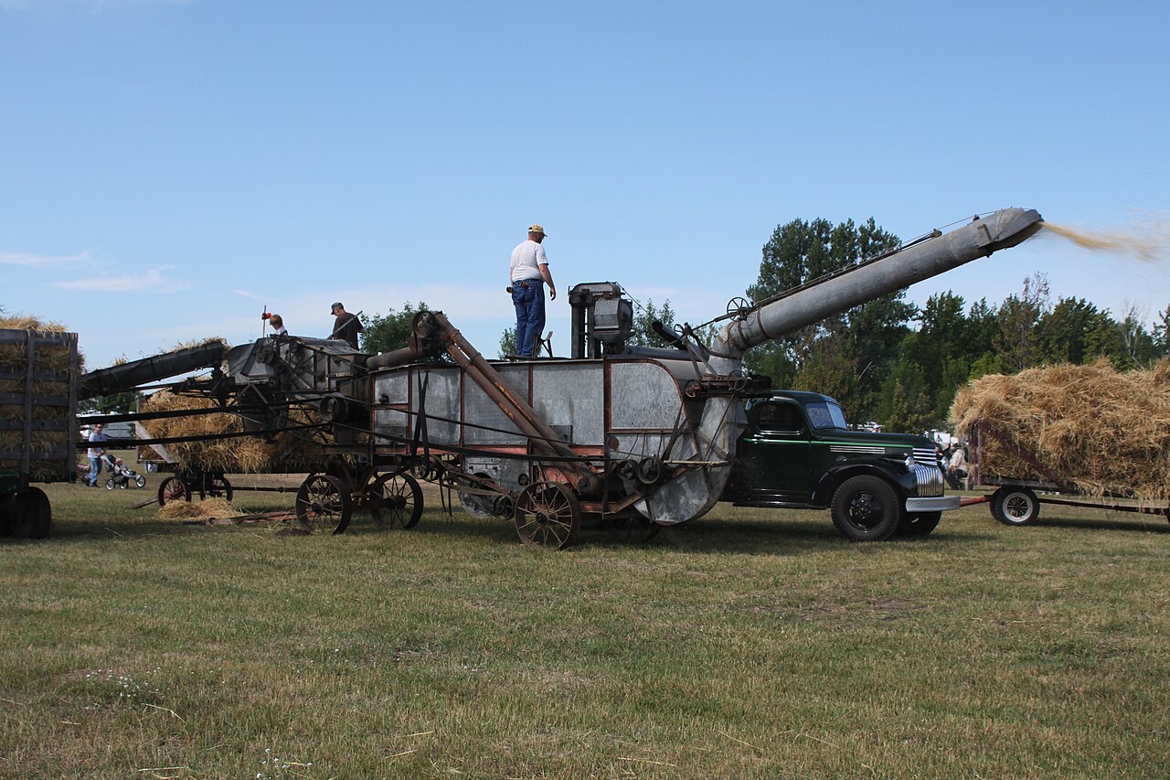 Threshing machine