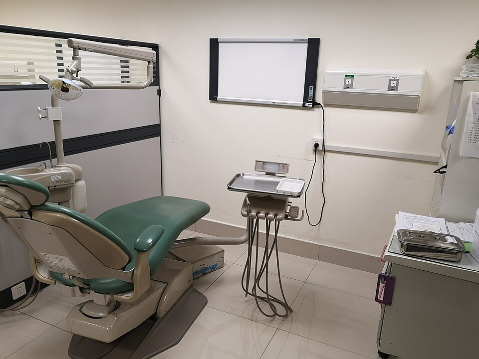 Dental engine
