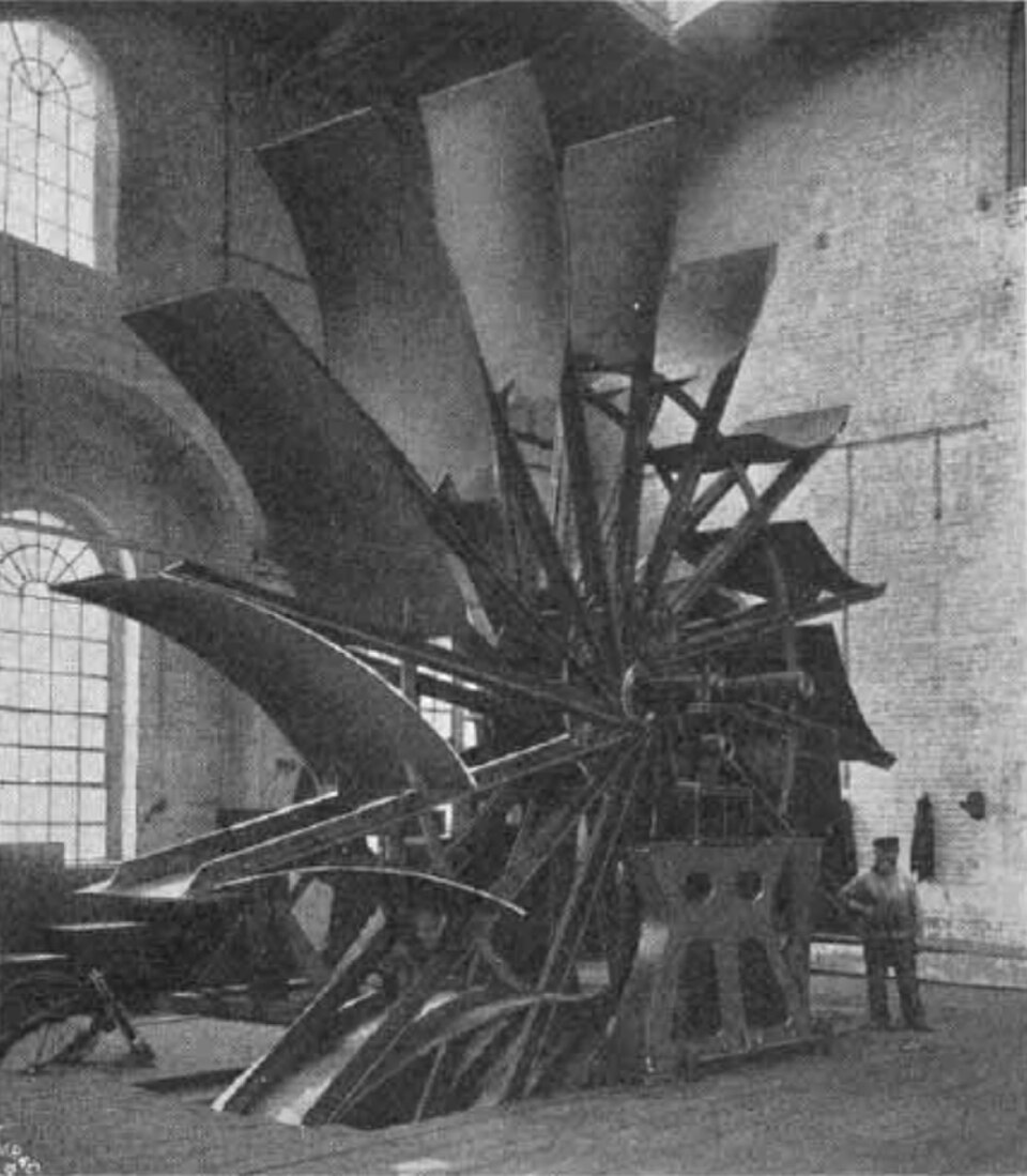 Mine ventilation fan