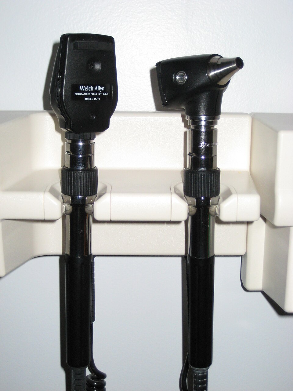 Ophthalmoscope