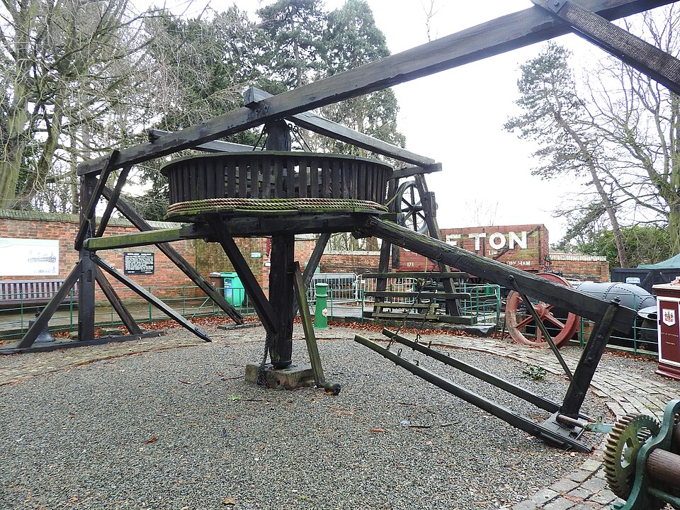 Horse mill